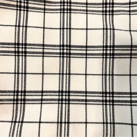 Zara Classic Black and White Plaid Pants - Size Small - Picture 9 of 12